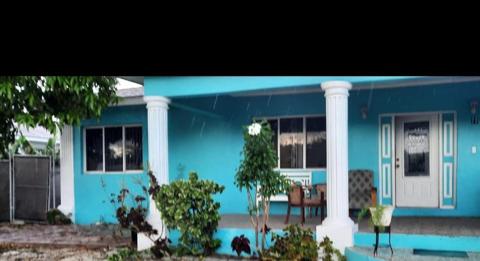 Hotel Eastwood Escape à Nassau Extérieur photo